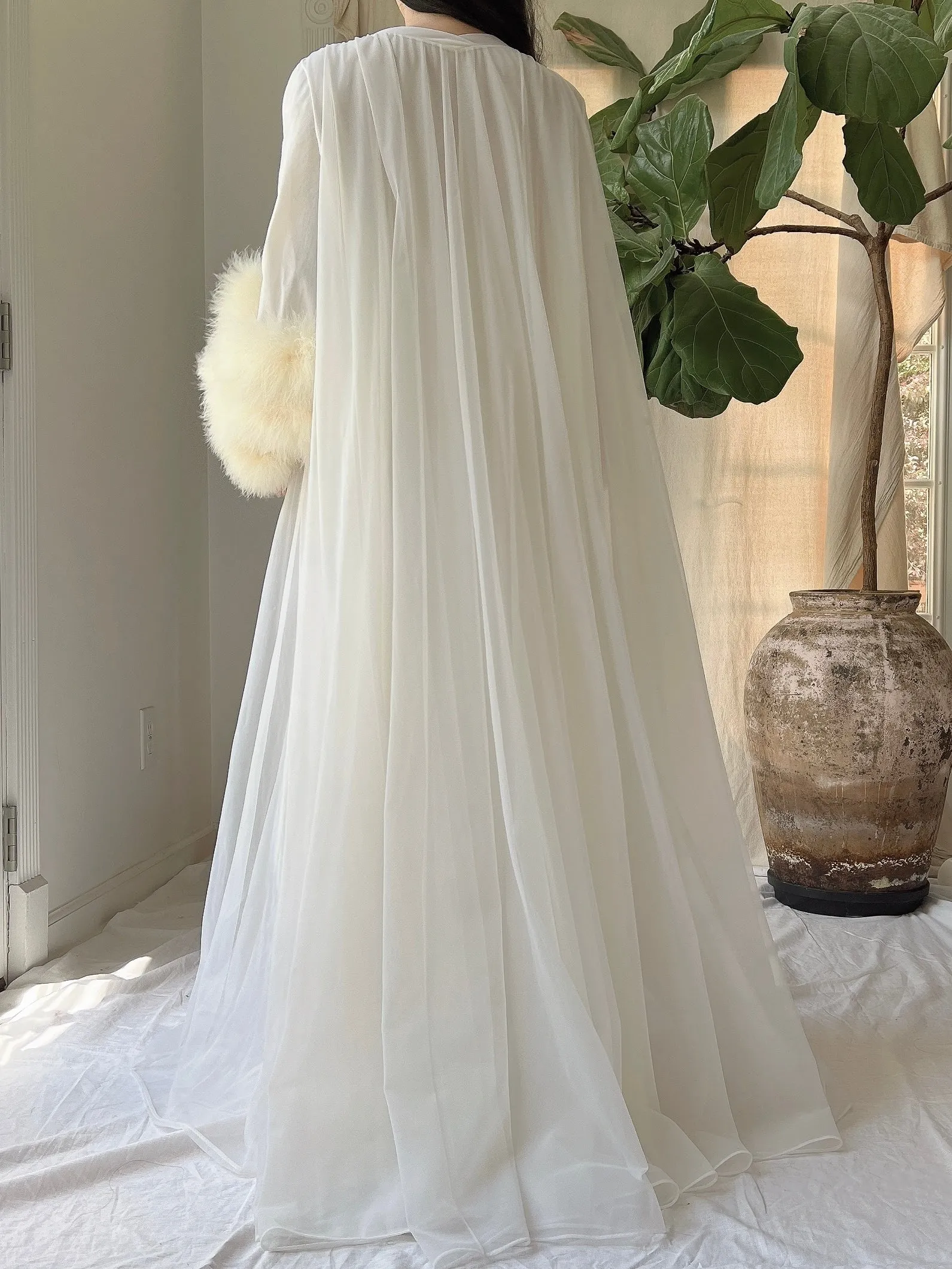 1950s Claire Sandra Lucie Ann Nylon Feather Robe - OSFM
