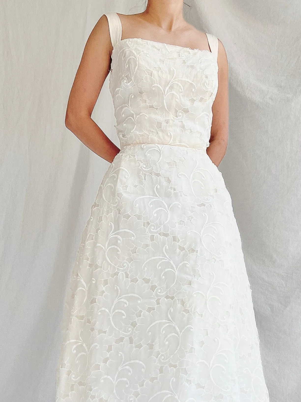 1950s I. Magnin Embroidered Silk Organza Dress - XS