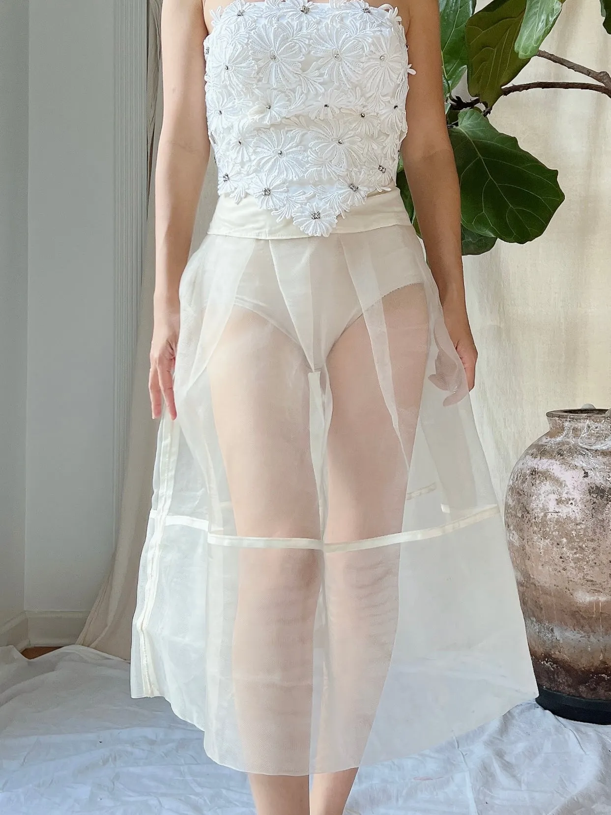 1950s Mesh Nylon Horsehair Crinoline - M