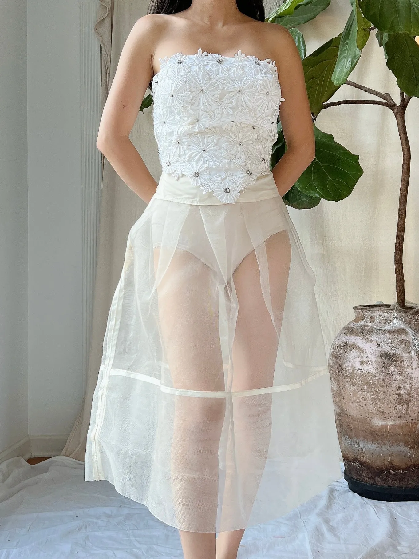 1950s Mesh Nylon Horsehair Crinoline - M