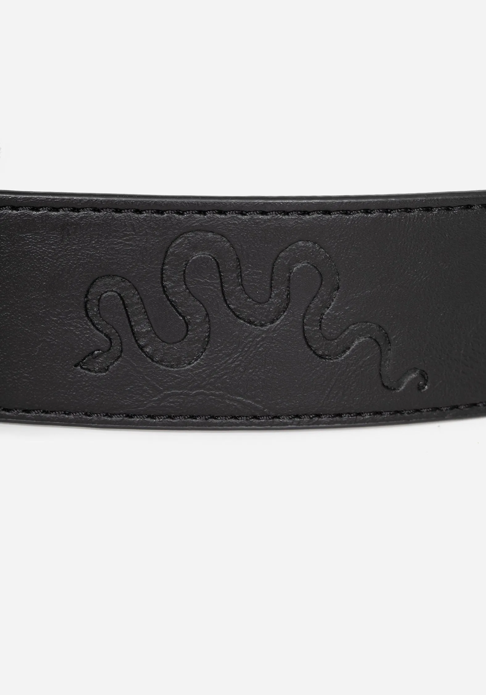 Mamba Debossed Belt With Snake Buckle - Brass