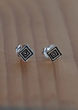 Quadruple Ripple Silver Studs