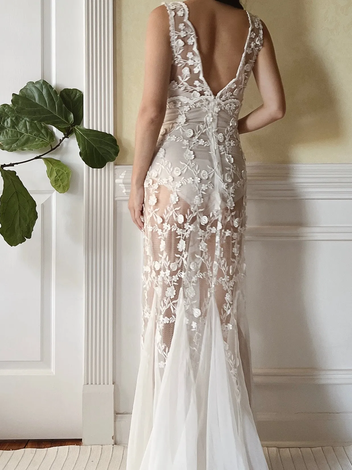 Vintage Floral Applique Sheer Illusion Dress - S/M