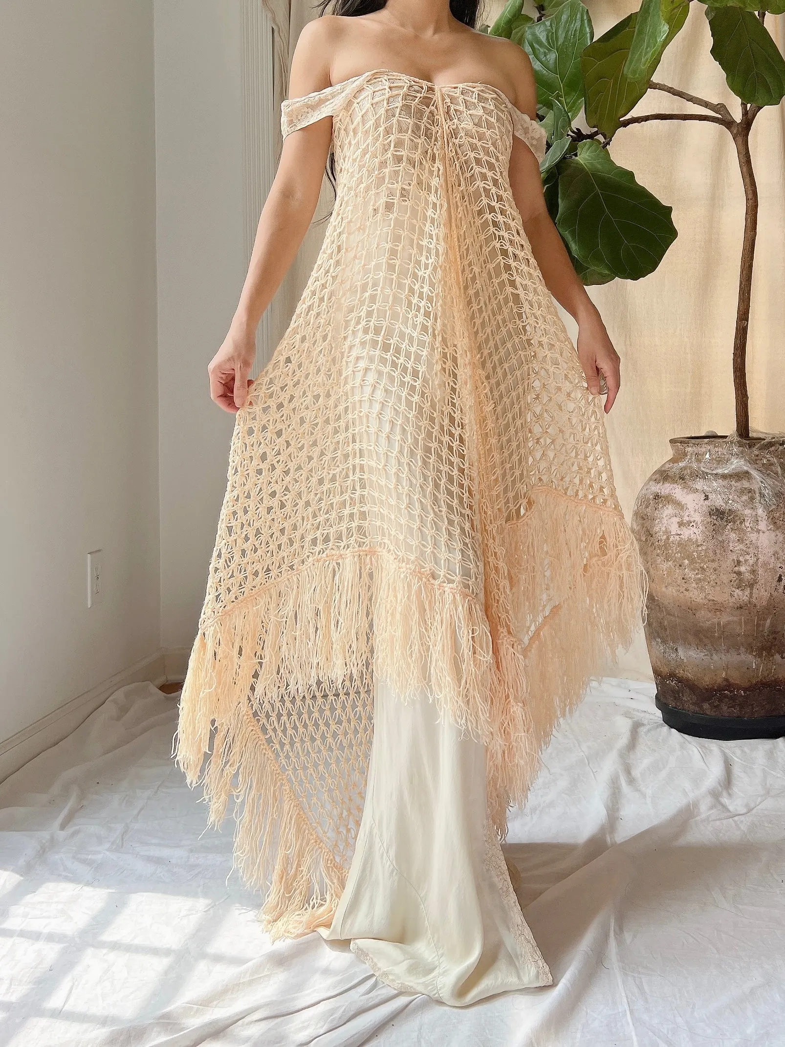 Vintage Light Peach Extra Large Shawl - OSFM