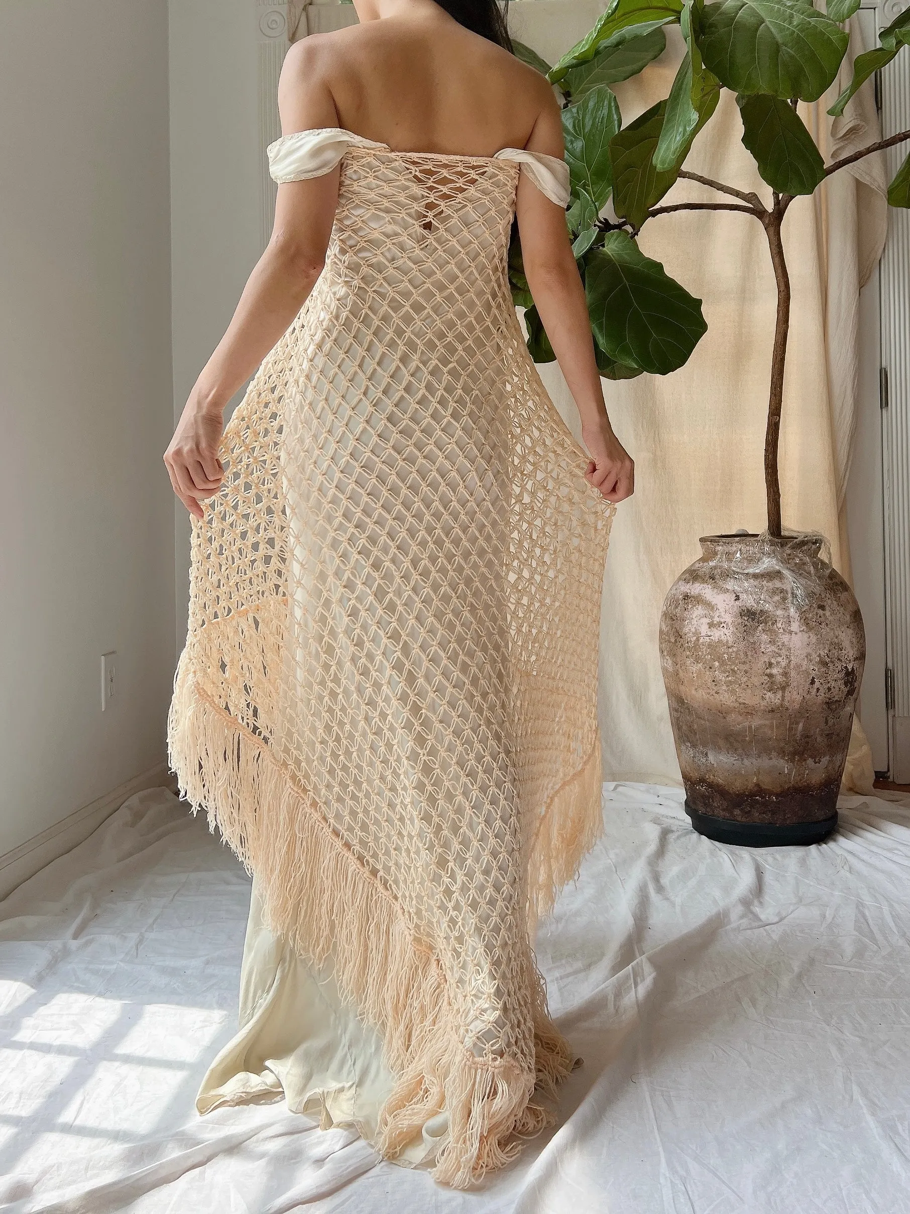 Vintage Light Peach Extra Large Shawl - OSFM