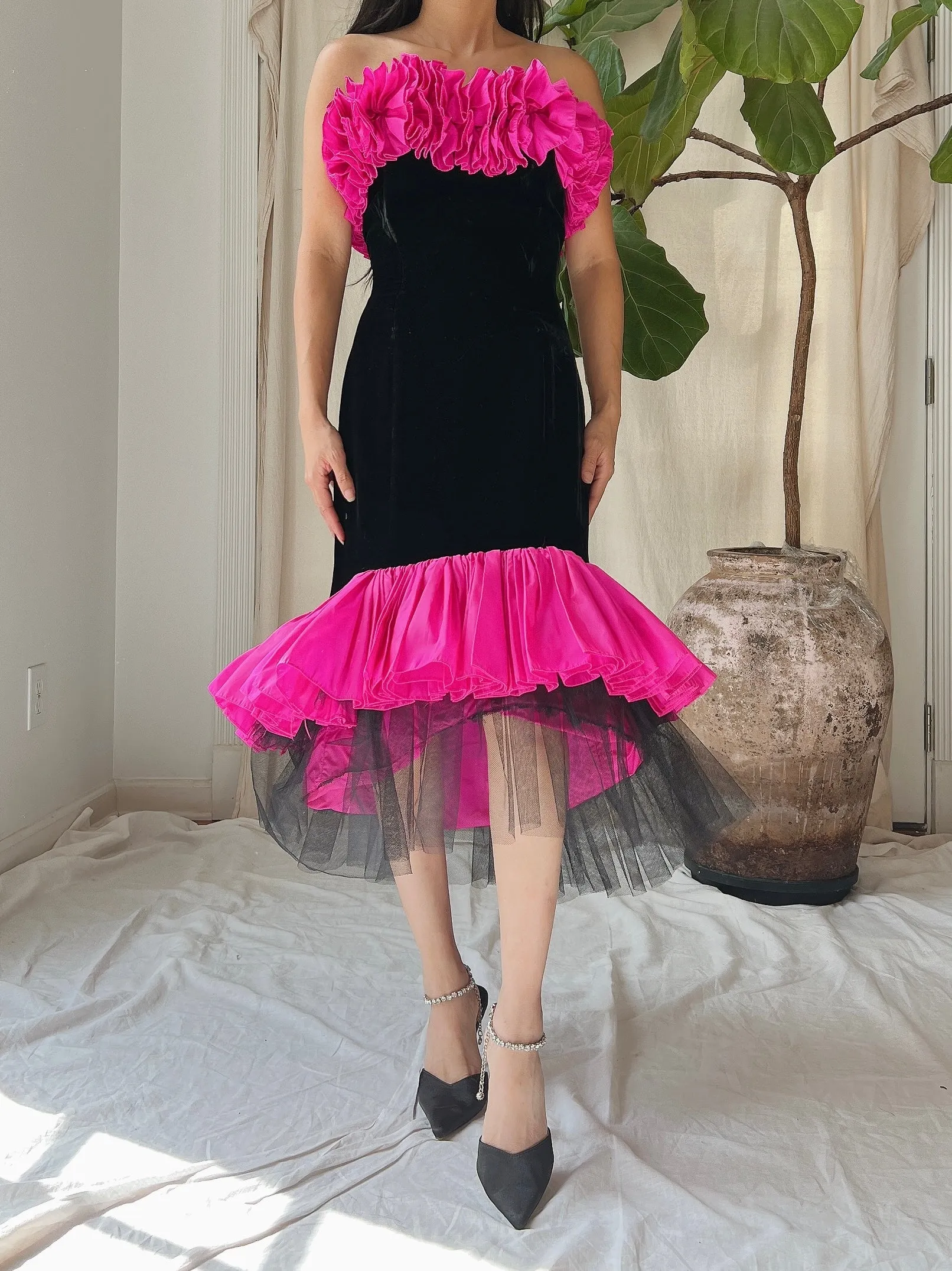Vintage Velvet Victor Costa Ruffle Dress - M/8