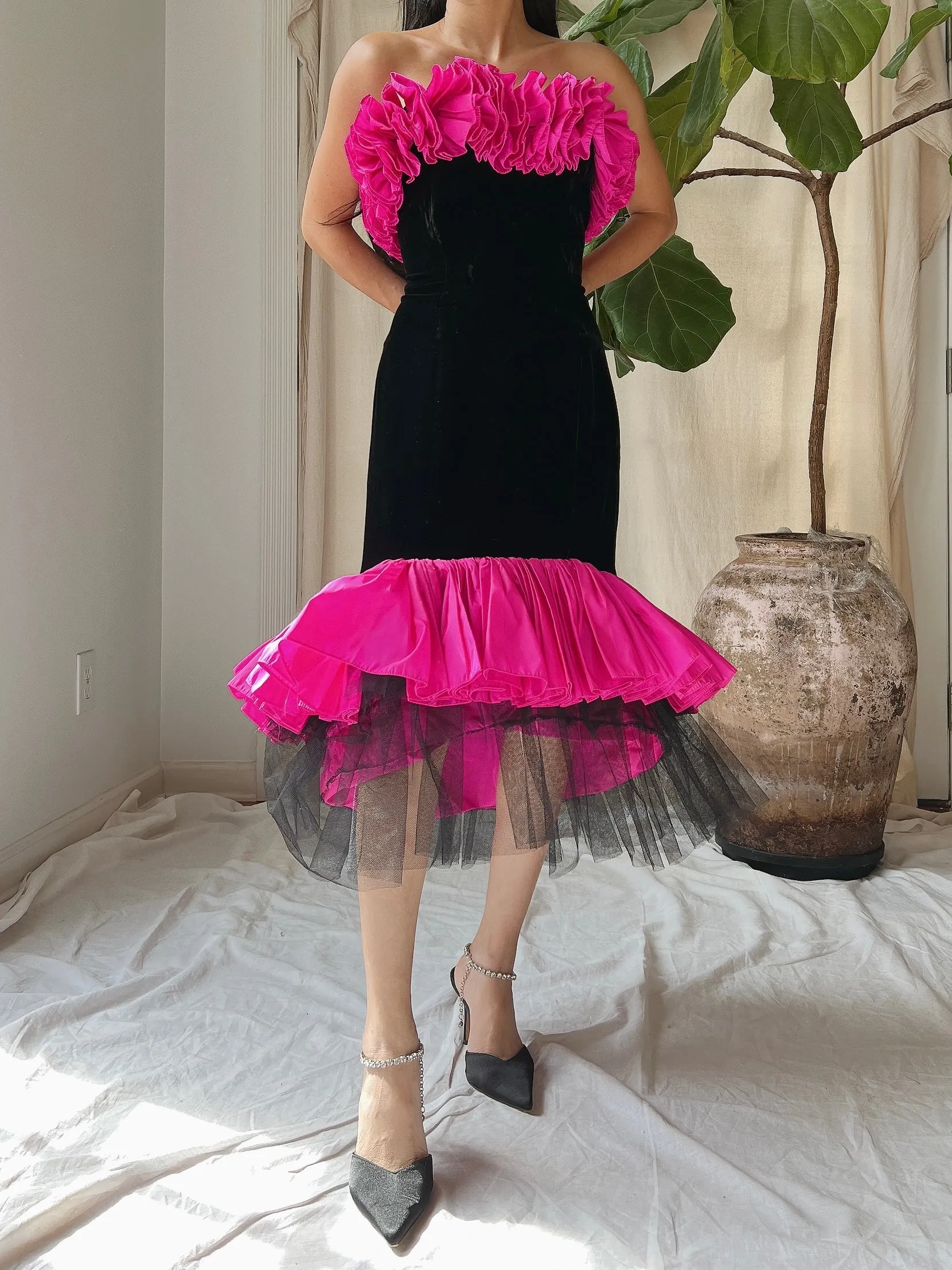 Vintage Velvet Victor Costa Ruffle Dress - M/8