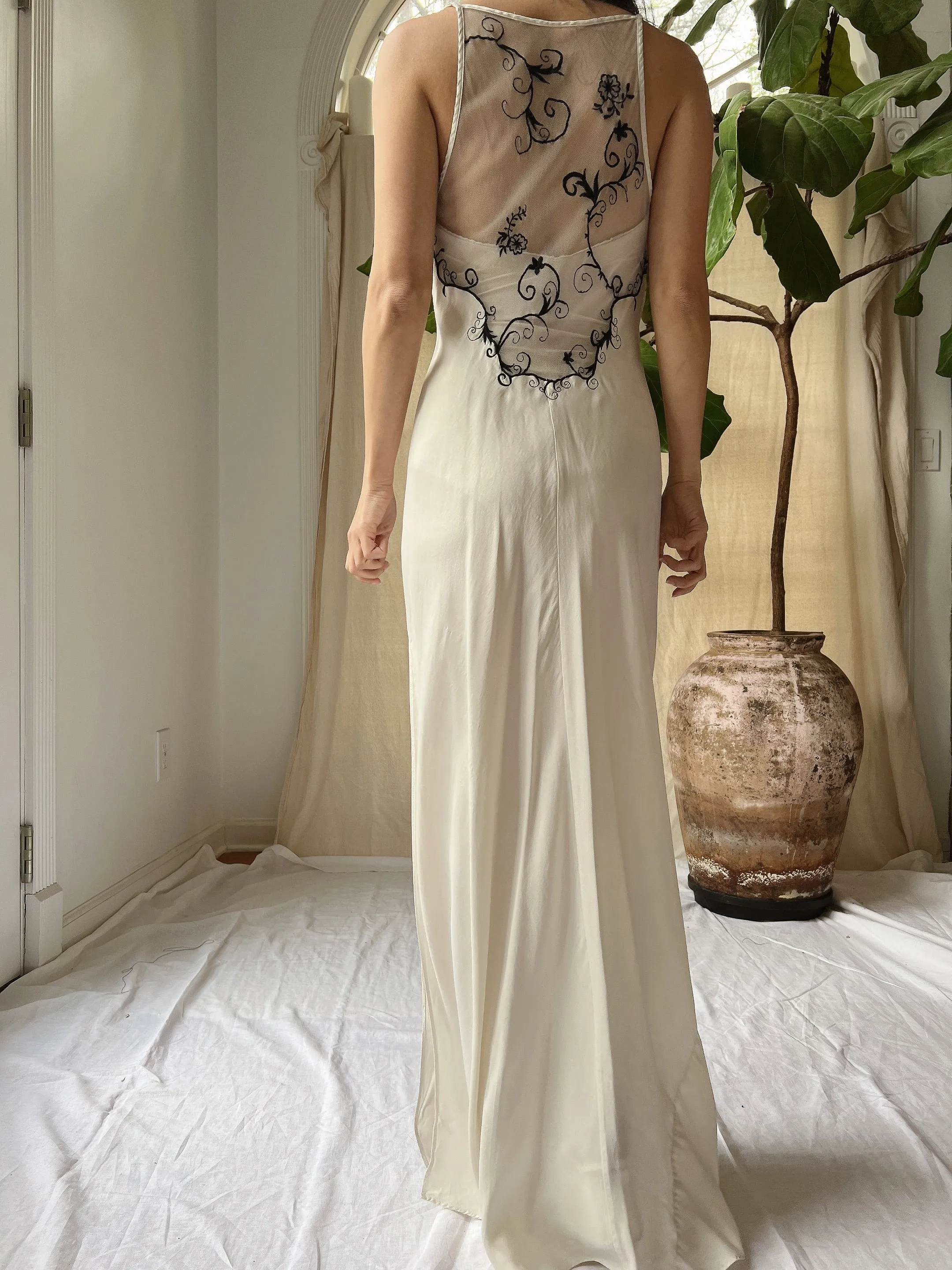 Y2K Silk Embroidered Slip - M