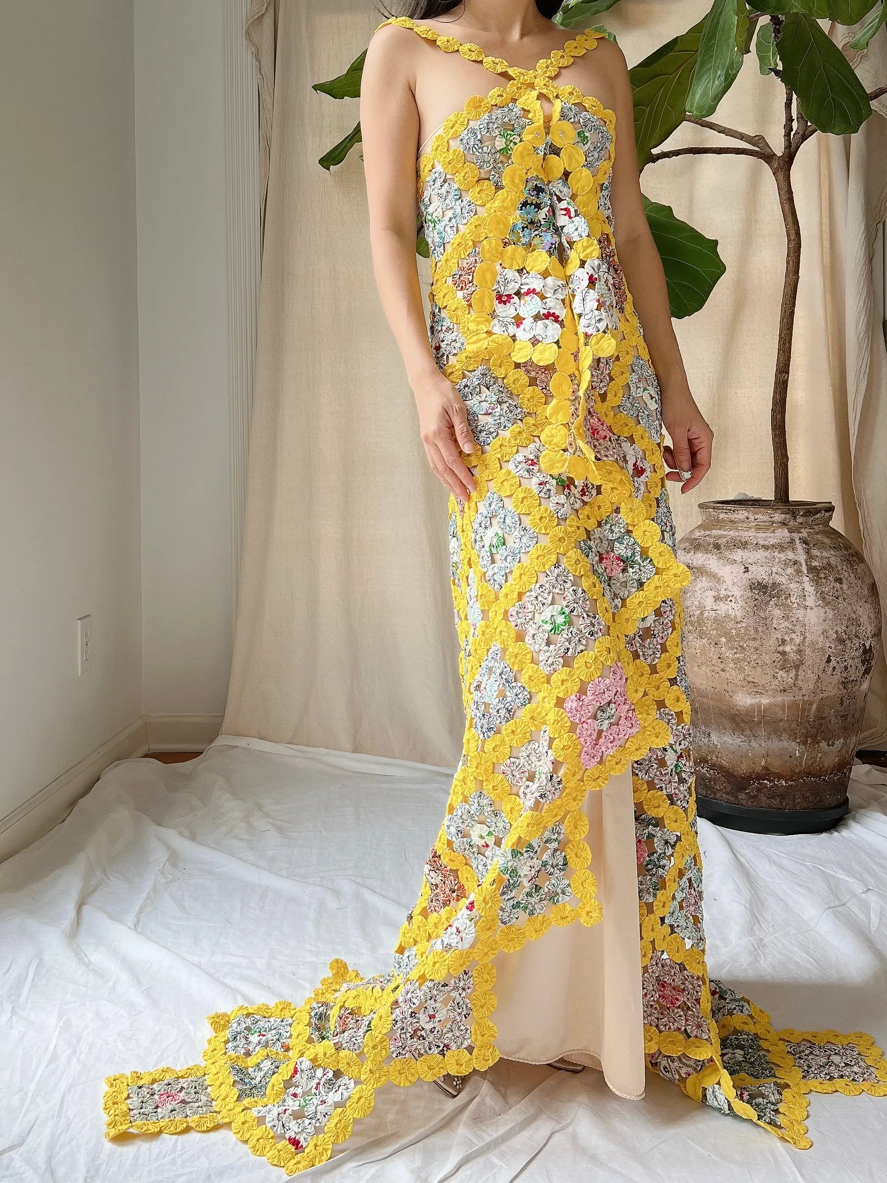 Yoyo Halter Hi-Low Gown - M